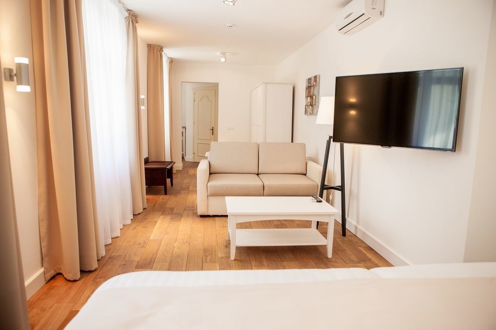 Rudolfo Hotel Lviv Dış mekan fotoğraf