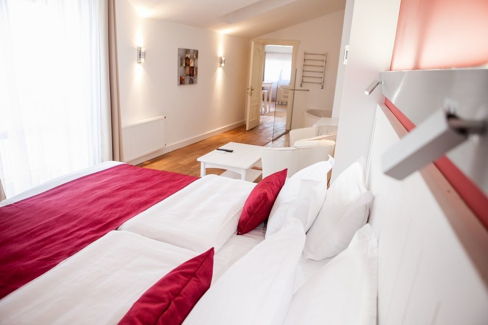 Rudolfo Hotel Lviv Dış mekan fotoğraf