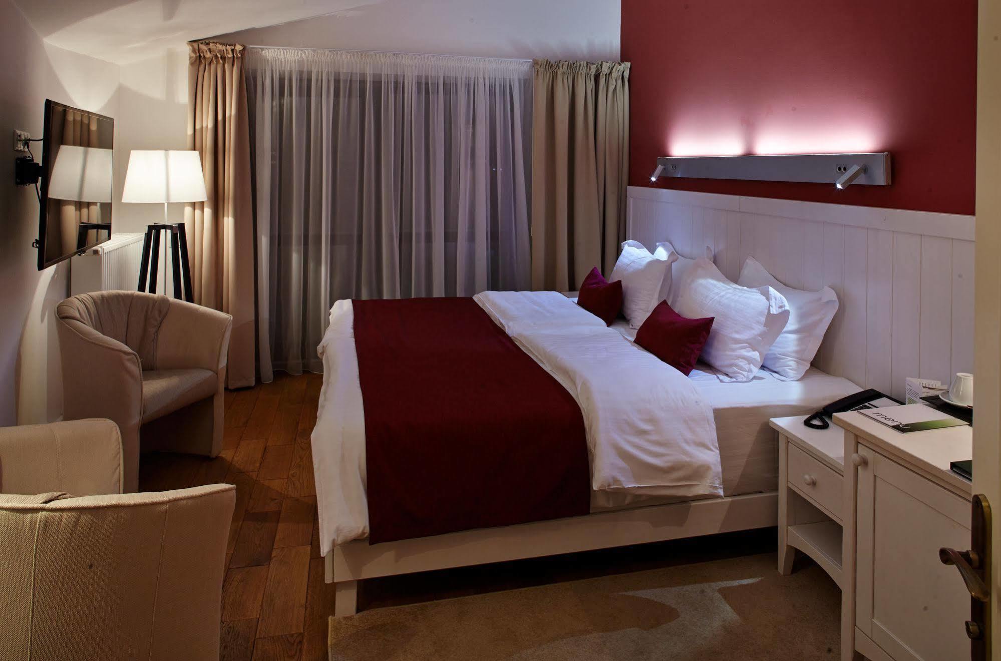 Rudolfo Hotel Lviv Dış mekan fotoğraf